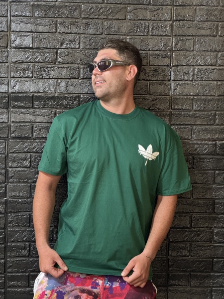 تیشرت پنبه خنک. پوشاک با کیفیت