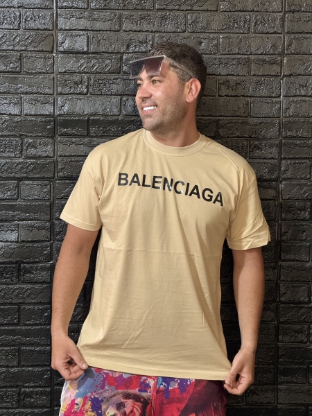 تیشرت پنبه خنک. پوشاک با کیفیت