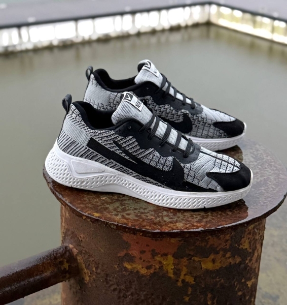 کتونی حراجی NIKE بافتی طوسی مشکی