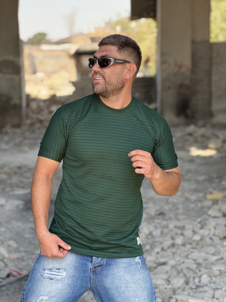 تیشرت مردانه با کیفیت و قیمت مناسب