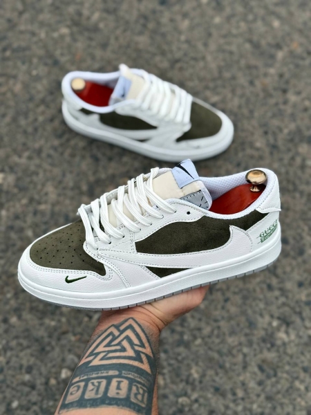 کتونی اسپرت نایک ترویس Gucci سفید سبز