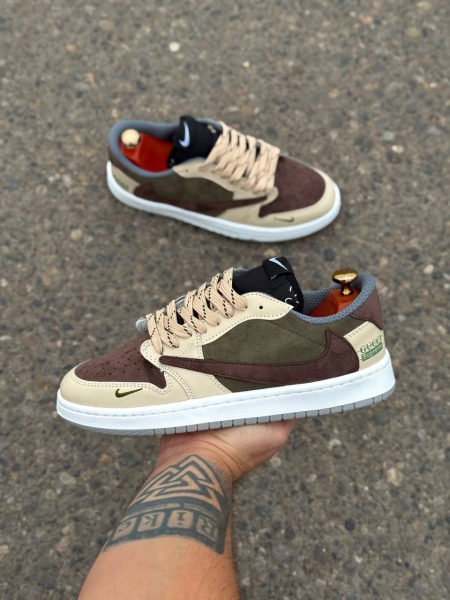 کتونی اسپرت نایک ترویس Gucci کرم قهوه ای سبز