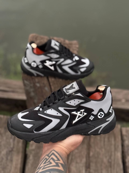 کتونی اسپرت LV مشکی طوسی