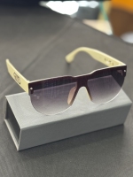 (یو وی دار وارداتی برند گراد) عینک اسپورت(کد سه