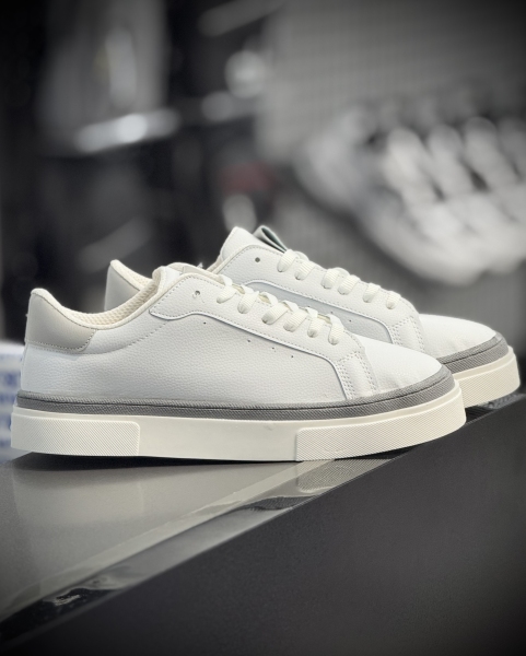 ونس سفید طوسی