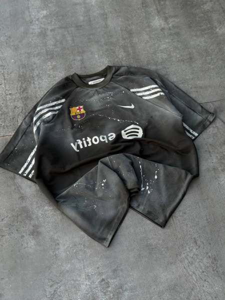 تیشرت آستین کوتاه رنگ پاشیده Barcelona طوسی تیره