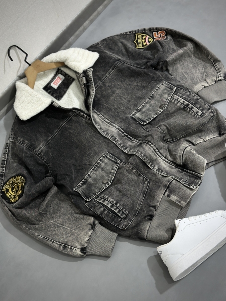 کاپشن جین فول خز ( لطفا فقط طبق ابعاد وارد شده سفارش بدین )