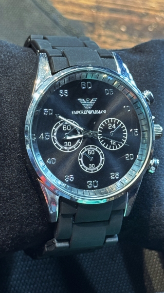 ساعت کلاسیک بند کربن 30گرم وزن