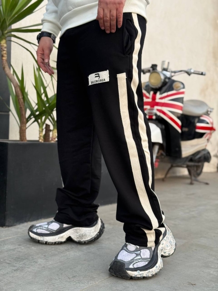 شلوار اسلش مارک کنفی دو خط نوار پهن BALENCIAGA مشکی