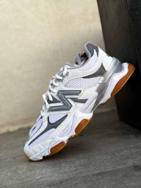 کتونی اسپرت سایزبزرگ نیوبالانس 9060 سفید طوسی