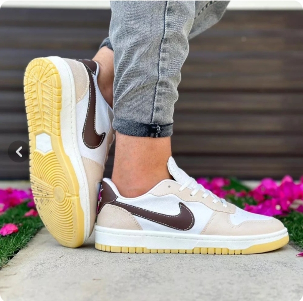 کتونی مردانه نایک AIR رنگ کرم