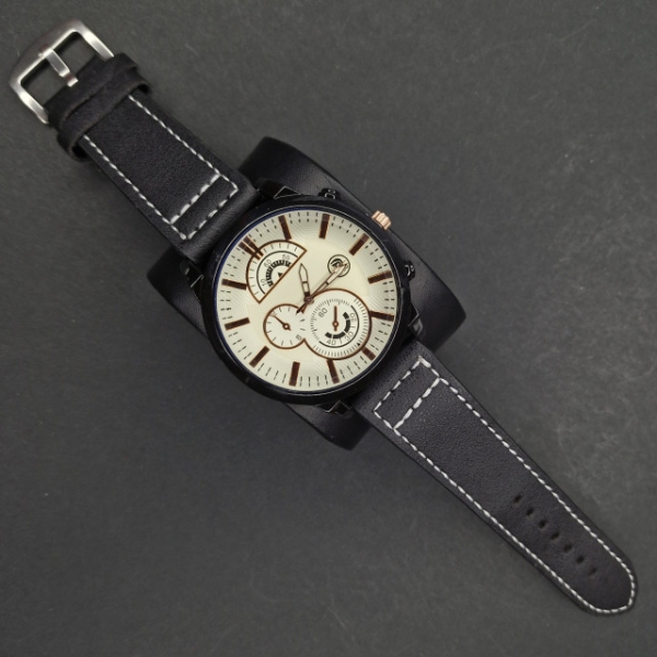 ساعت اسپرت مردانه/صفحه سفید/بند مشکی