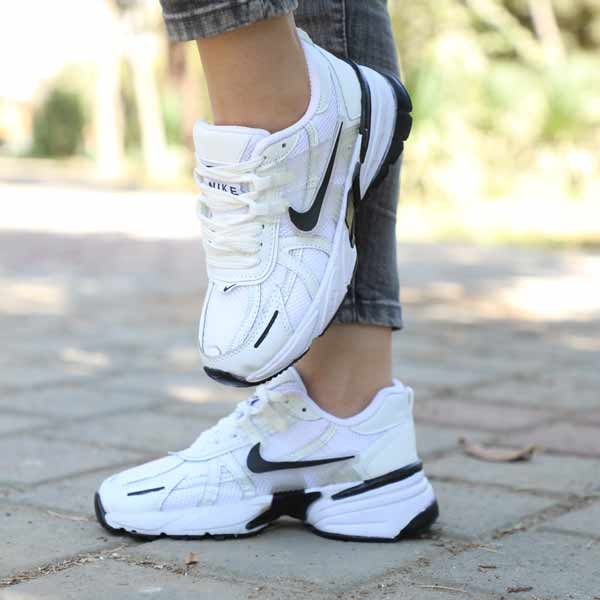 کتونی مردانه مدل نایک V2K رنگ سفید