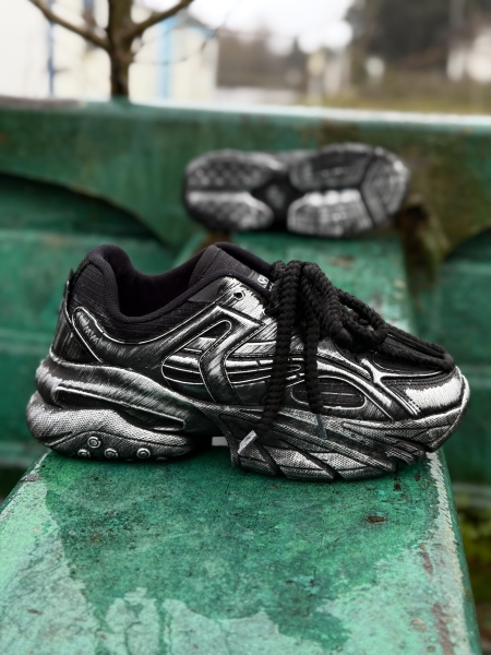 کتونی سایز میانه FASHION کاستوم مشکی نقره ای