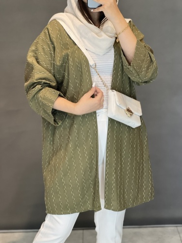 مانتو جلوباز کوک دوزی کوتاه