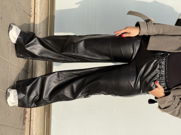 شلوار بگ چرم