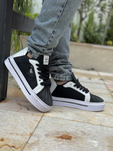 کتونی حراجی اسپرت DAISY مشکی سفید