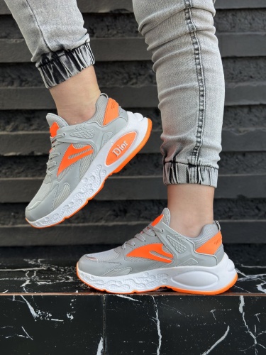 کتونی اسپرت سایز میانه Dior طوسی نارنجی