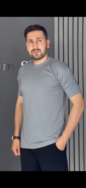 تیشرت نخ پنبه لش قواره بزرگ