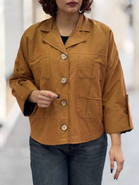 کت آستردار دکمه چوبی