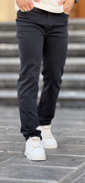 جین راسته مشکی قواره دار