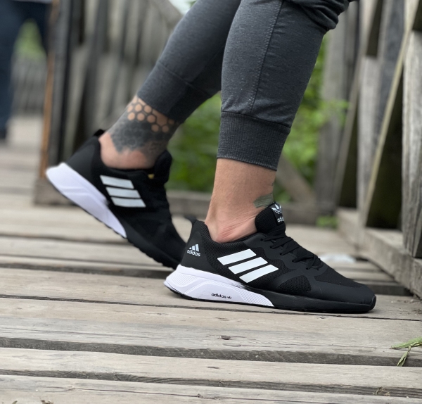 کتونی اسپرت 3خط Adidas مشکی سفید