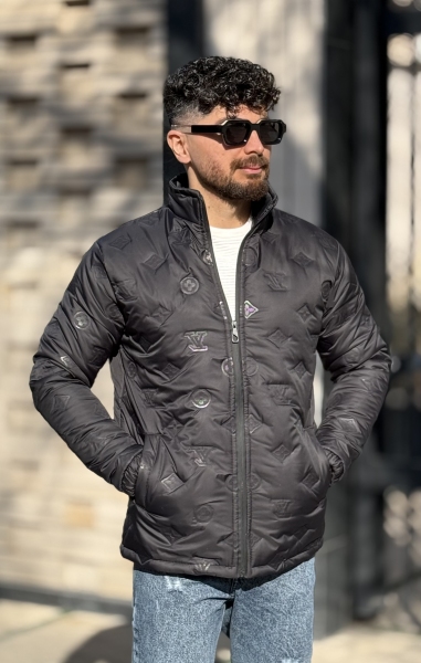 کاپشن طرح LV مشکی