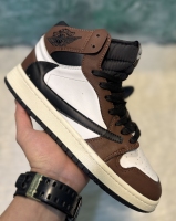 کتونی ترویس ساقدار قهوه ای سفید