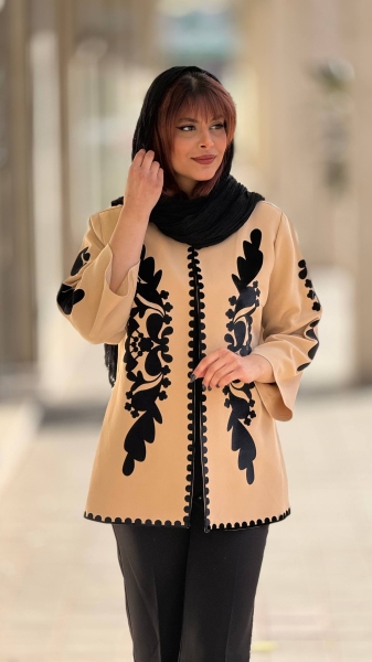 مانتو کتی مازراتی جلو نوار