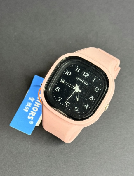 ساعت سیلیکونی صورتی