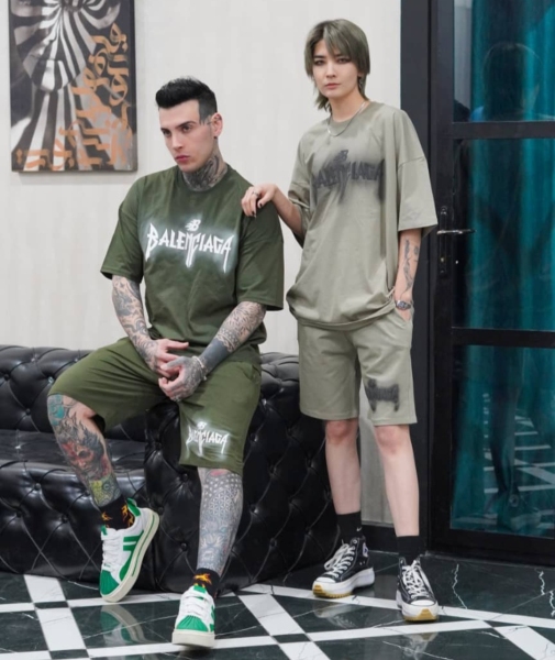 ست تیشرت شلوارک سنگشور بالنسیگا