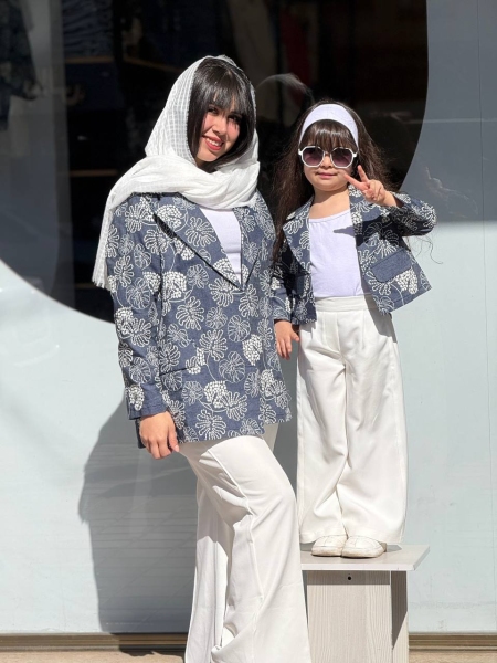 کت یقه انگلیسی جین طرحدار