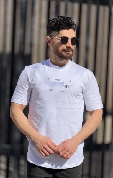 تیشرت طرح simple سفید