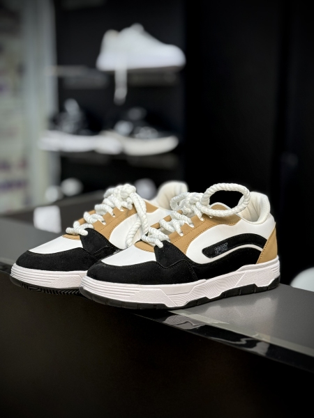 ونس مدل sport کرم مشکی