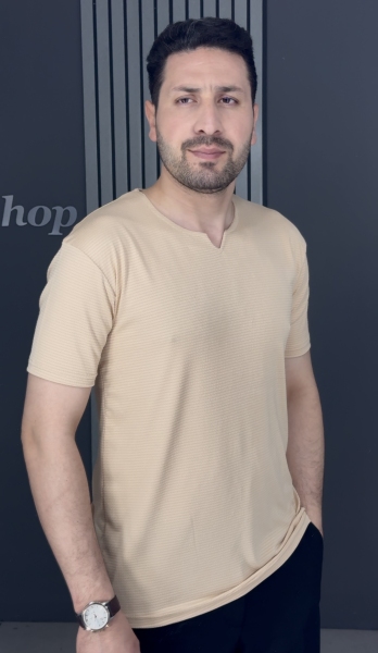 تیشرت یقه کوبایی بیسکویتی کرم