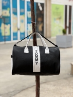 ساک ورزشی جنسه پارچه چرم صنعتی