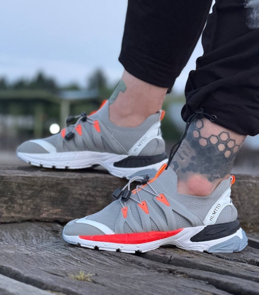 کتونی اسپرت HUMMTO طوسی نارنجی