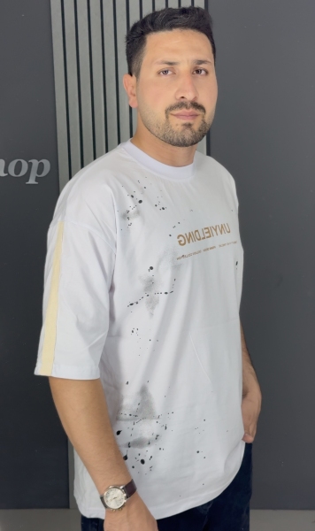 تیشرت قواره لش چاپی سفید