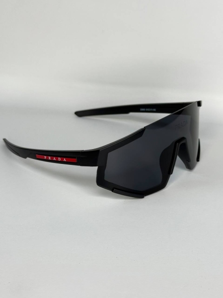 عینک ورزشی PRADA مشکی