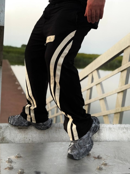 شلوار اسلش مارک کنفی دو خط BALENCIAGA مشکی