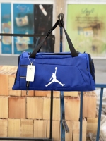 ساک ورزشی(لوازم ورزشی)